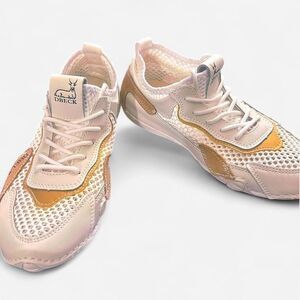 Unbranded Women's White and Cream Trainers